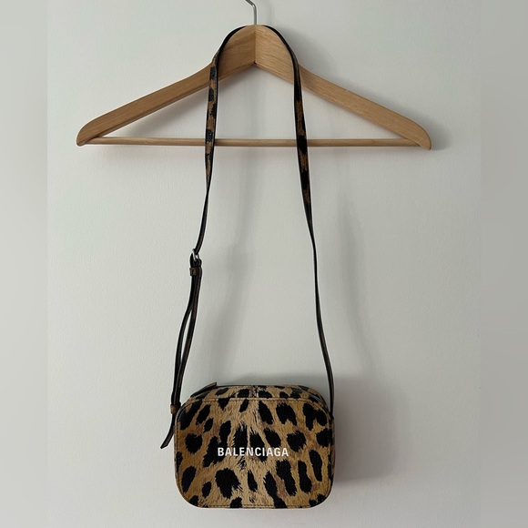 Balenciaga animal print camera bag - Picture 3 of 10